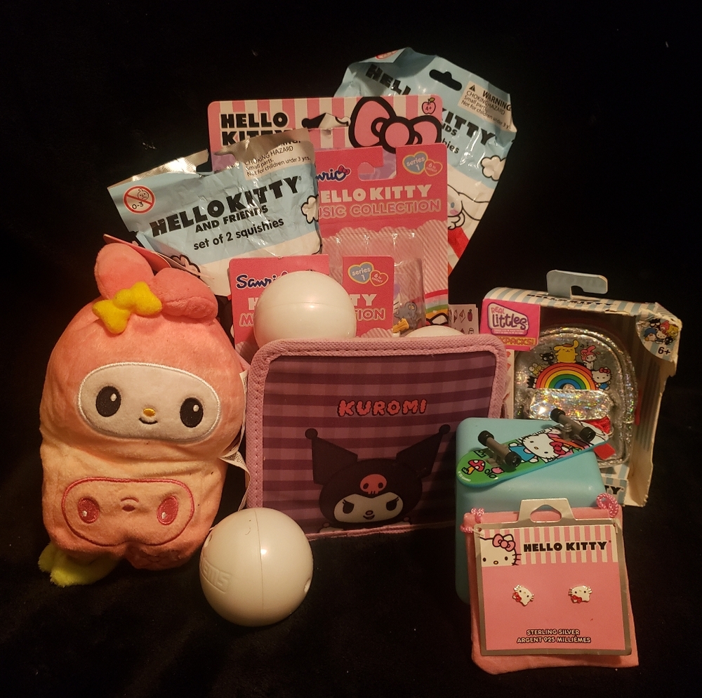 SANRIO LOT #2 - Hello Kitty and Friends: Squishies! Backpack! Collectibles! 12pk